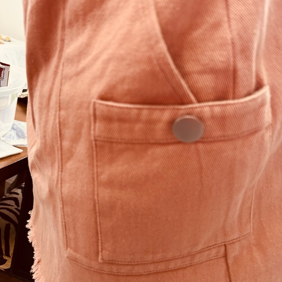 VERY J JUNIOR PINK DENIM SKIRT WITH FRIDGE BOTTOM DBL FRONT POCKET - Picture 4 of 12